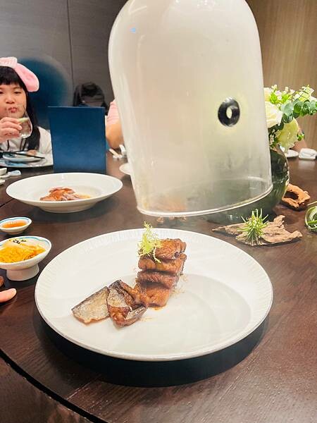 高雄洲際酒店中餐廳:湛露。宴客聚餐的好選擇。必推脆皮烤鴨 高雄洲際酒店中餐廳:湛露。宴客聚餐的好選擇。必推脆皮烤鴨