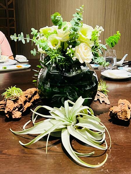 高雄洲際酒店中餐廳:湛露。宴客聚餐的好選擇。必推脆皮烤鴨 高雄洲際酒店中餐廳:湛露。宴客聚餐的好選擇。必推脆皮烤鴨