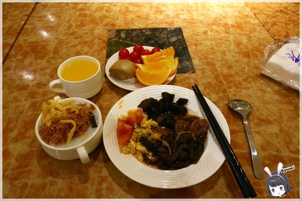 人道國際酒店(人道素菜百匯餐廳)：[住宿]►高雄三民區◄人道國際酒店－來高雄住人道、就連角頭2演員都來住啦~