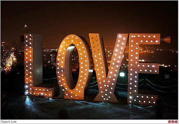 【高雄鼓山｜美食】龍鶴家LONG HO JIA。鼓山美食，年輕人的台式熱炒店，適合多人聚餐