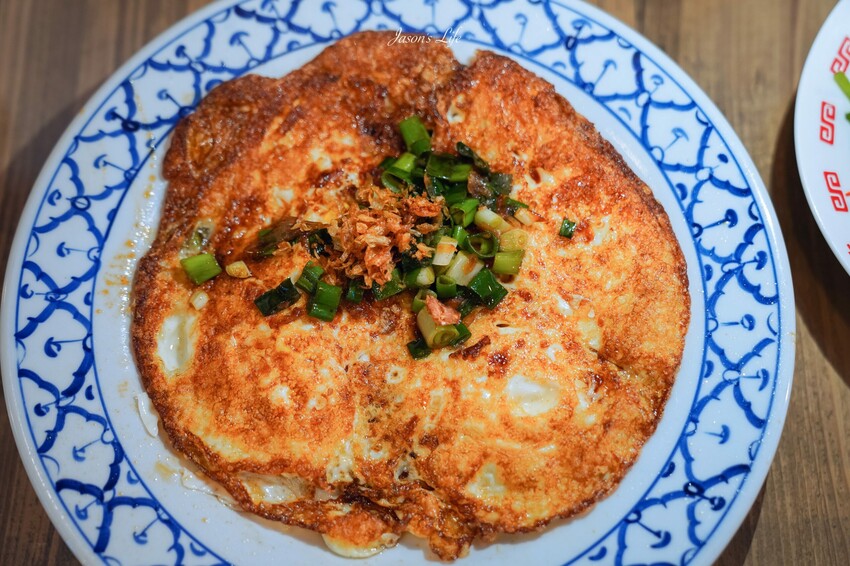 【高雄鼓山｜美食】龍鶴家LONG HO JIA。鼓山美食，年輕人的台式熱炒店，適合多人聚餐