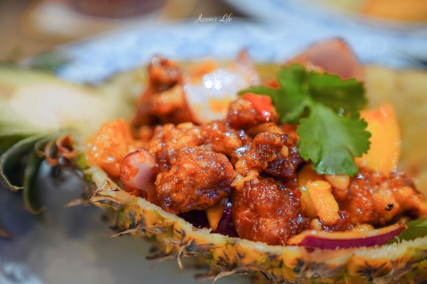 【高雄鼓山｜美食】龍鶴家LONG HO JIA。鼓山美食，年輕人的台式熱炒店，適合多人聚餐