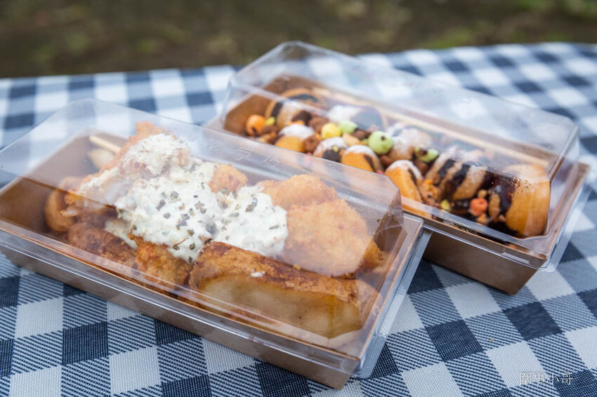 餐車美食-巧克熊環島餐車，這個帶著自己夢想的大男孩用別具特色的巧克漢堡～穿梭流浪在整個寶島，希望用自己喜愛的巧克力來帶給大家美食，還有夢想並不是那麼遙不可及的這個事實。 @圍事小哥的幸福相框