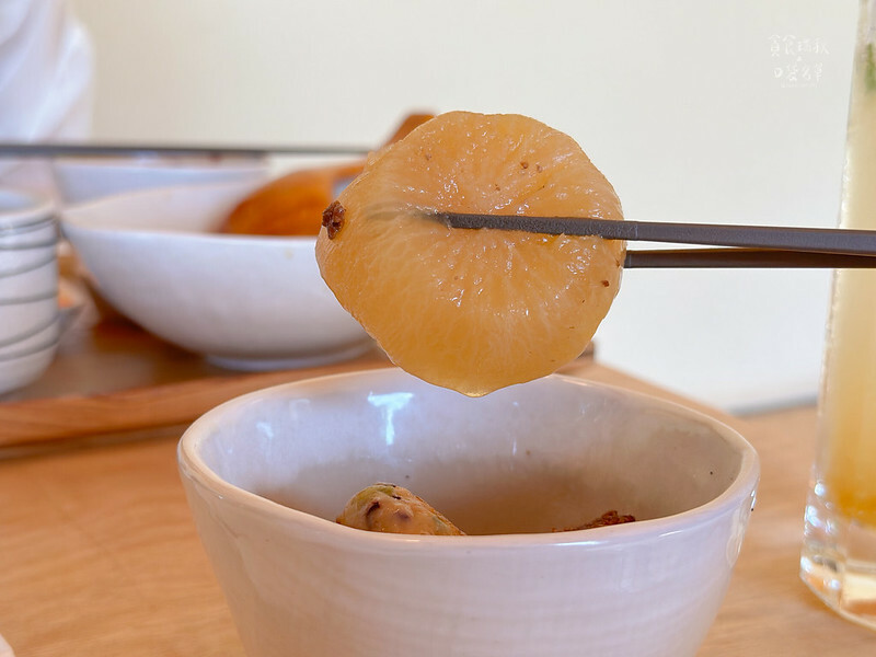 彰化員林｜全預約制，隱匿於田野間日式侘寂風格咖啡廳，空間絕美、氣氛愜意｜透明空氣