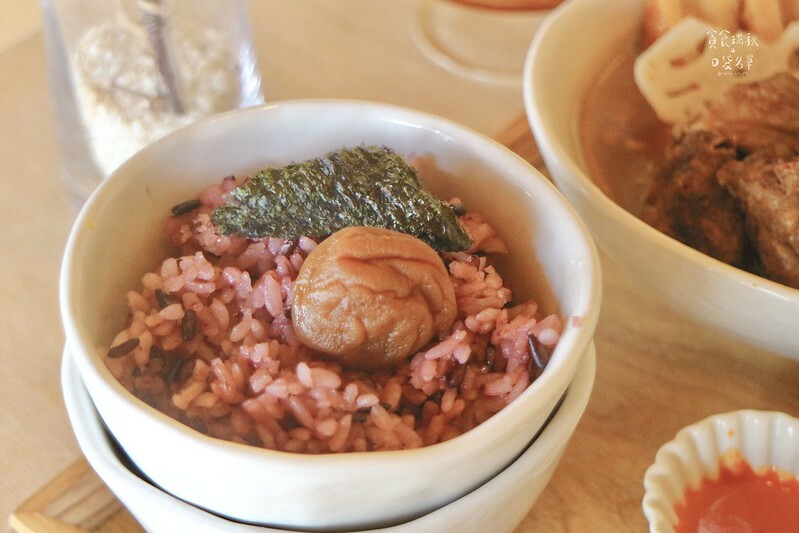 彰化員林｜全預約制，隱匿於田野間日式侘寂風格咖啡廳，空間絕美、氣氛愜意｜透明空氣