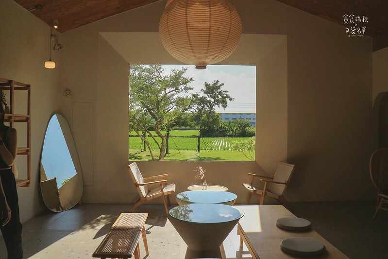 彰化員林｜全預約制，隱匿於田野間日式侘寂風格咖啡廳，空間絕美、氣氛愜意｜透明空氣