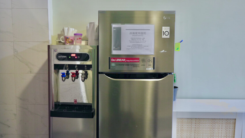 [台東住宿] 鐵軌旁的民宿「H&嶼光風格旅店」火車控必住～陽台就能欣賞火車駛過！