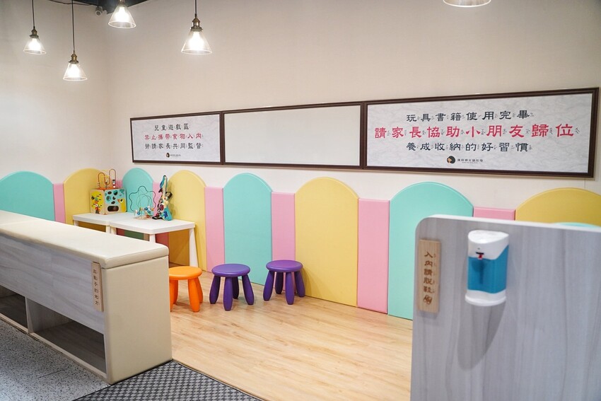 新竹最潮的火鍋來了!「陳阿姨火鍋灶咖」有超豐富的自助吧吃到飽,湯頭、肉品、海鮮品質都有一定水準,不愧是「Uncle shawn」旗下新品牌! - 阿華田的美食日記