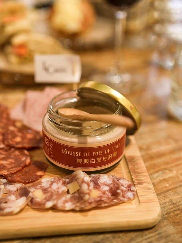 新北板橋|法國乳酪臘腸、小農紅酒推薦!康拓洋行