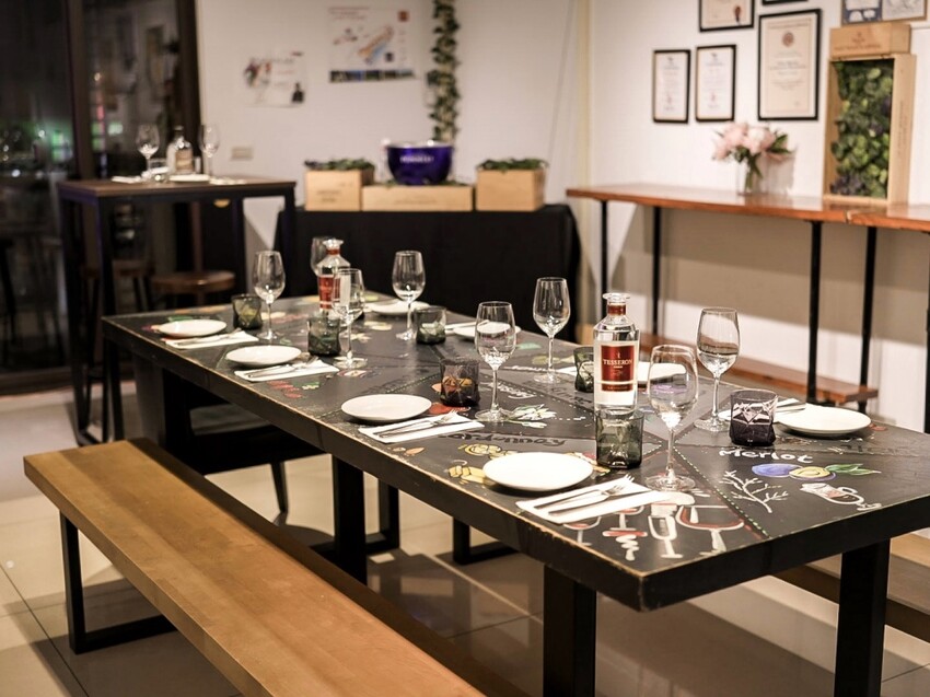 新北板橋|法國乳酪臘腸、小農紅酒推薦!康拓洋行