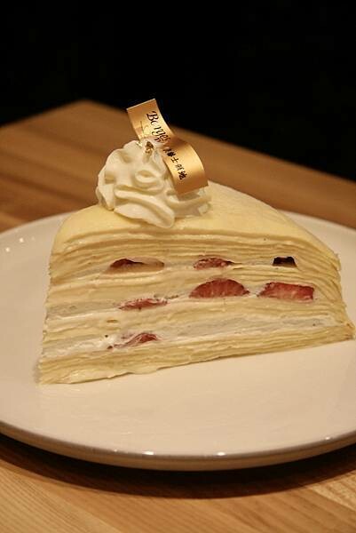 台北市大同區【美食】波赫士領地精品咖啡館｜昌吉街咖啡廳｜烤豬腳挪威鮭魚早餐盤