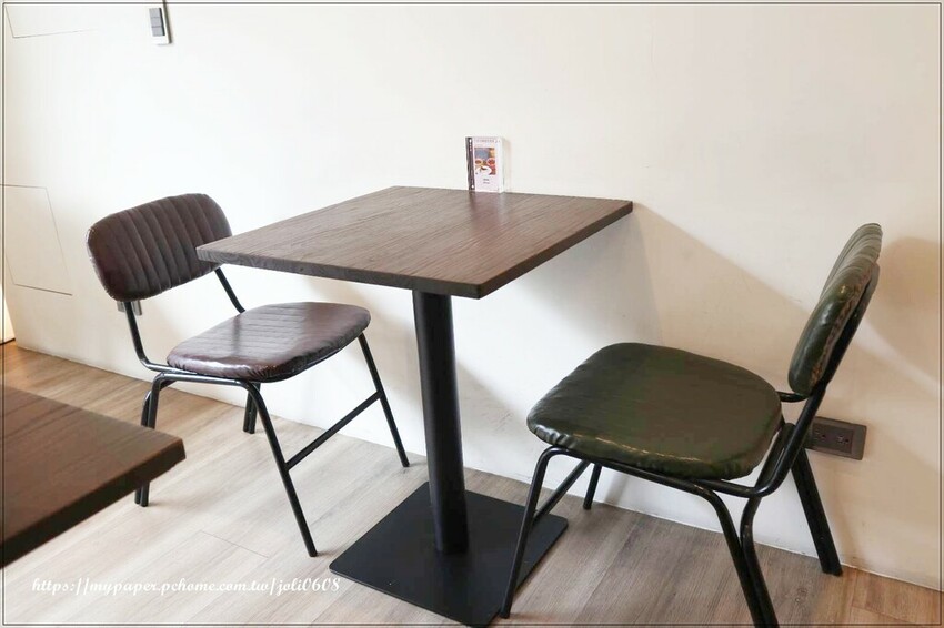 台北市大同區【波赫士領地精品咖啡館】昌吉店~台北咖啡廳推薦 台北早午餐推薦 必點人氣甜點提拉米蘇、千層蛋糕