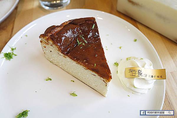 捷運民權西路站咖啡廳！波赫士領地精品咖啡館昌吉店，台北提拉米蘇推薦。