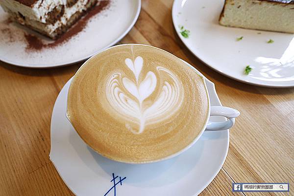捷運民權西路站咖啡廳！波赫士領地精品咖啡館昌吉店，台北提拉米蘇推薦。