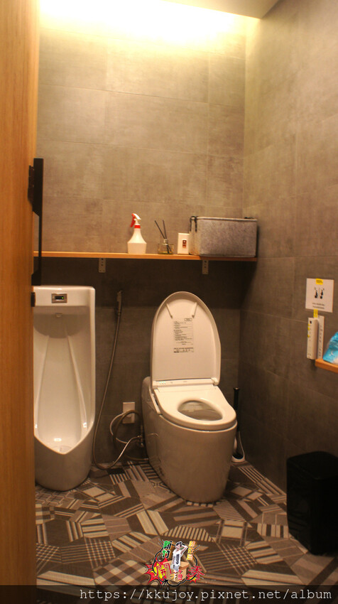 波赫士領地精品咖啡館 | 台北大同區早午餐推薦!! 奇異果貝