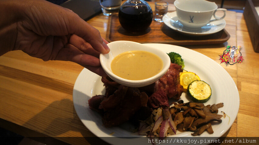 波赫士領地精品咖啡館 | 台北大同區早午餐推薦!! 奇異果貝