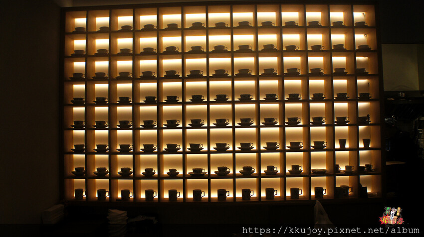 波赫士領地精品咖啡館 | 台北大同區早午餐推薦!! 奇異果貝