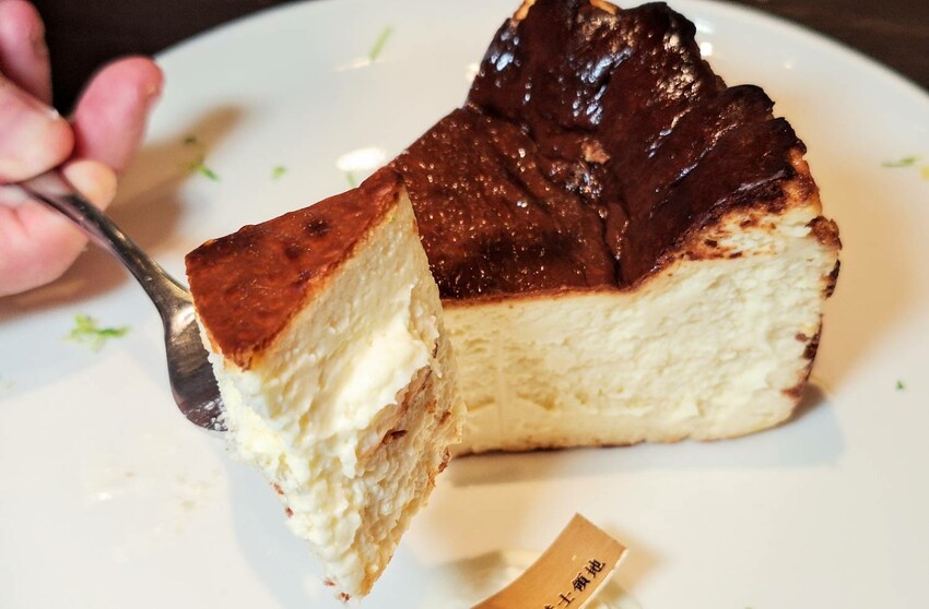 【美食】「波赫士領地精品咖啡館 昌吉店」提拉米蘇、巴斯克蛋糕