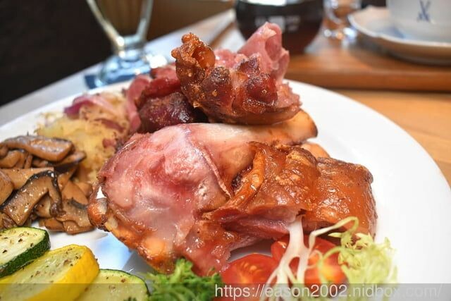 台北甜點 | 波赫士領地精品咖啡昌吉店 堅持原始風味呈現 精心手作的水果千層蛋糕、提拉米蘇  早午餐、下午首選 -  就是這樣。吃喝玩樂。愛漂亮部落格 - FashionGuide 華人時尚專業評鑑