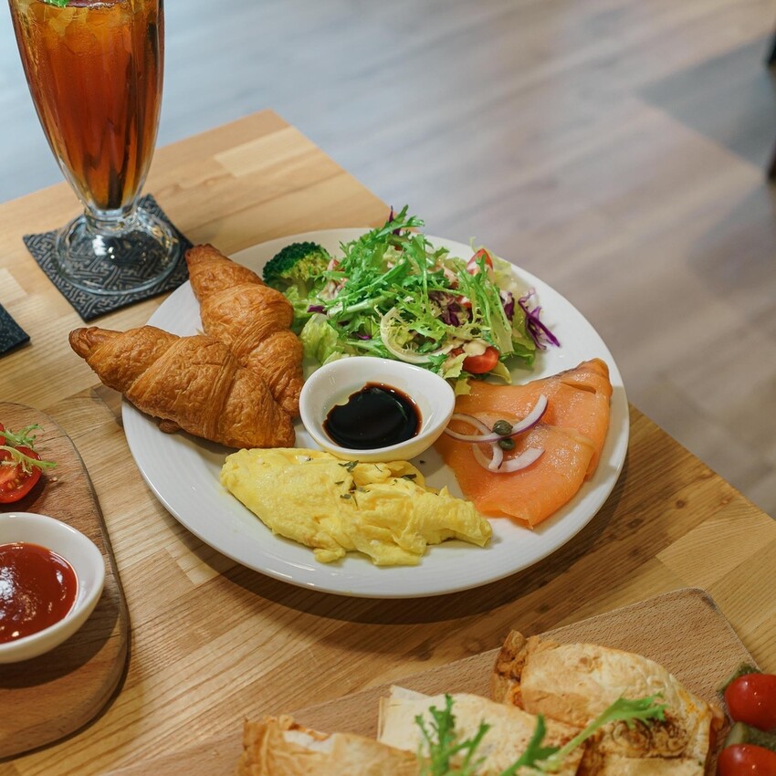 台北 大同區 波赫士領地精品咖啡館 提拉米蘇 插座 15.jpg