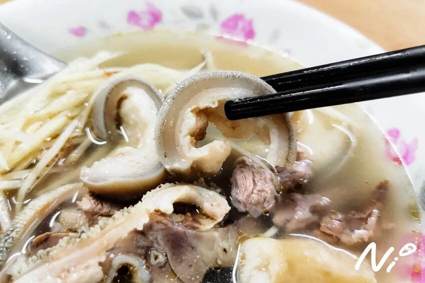 [食記。嘉義東區]東市蔡家本產羊肉。羊雜羊肉綜合當歸湯! #