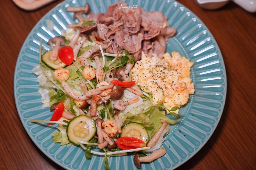 【屏東市│美食】悟Coffee。屏東人氣早午餐，人氣咖哩飯早早賣完，推薦熱壓吐司和咖啡