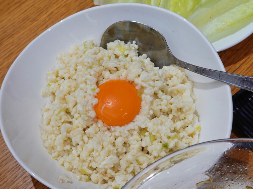 桃園市桃園區桃園市桃園區—阿本家｜以新派理念手法 調和八大菜系的川麻湘酸｜桃園藝文特區、中正路