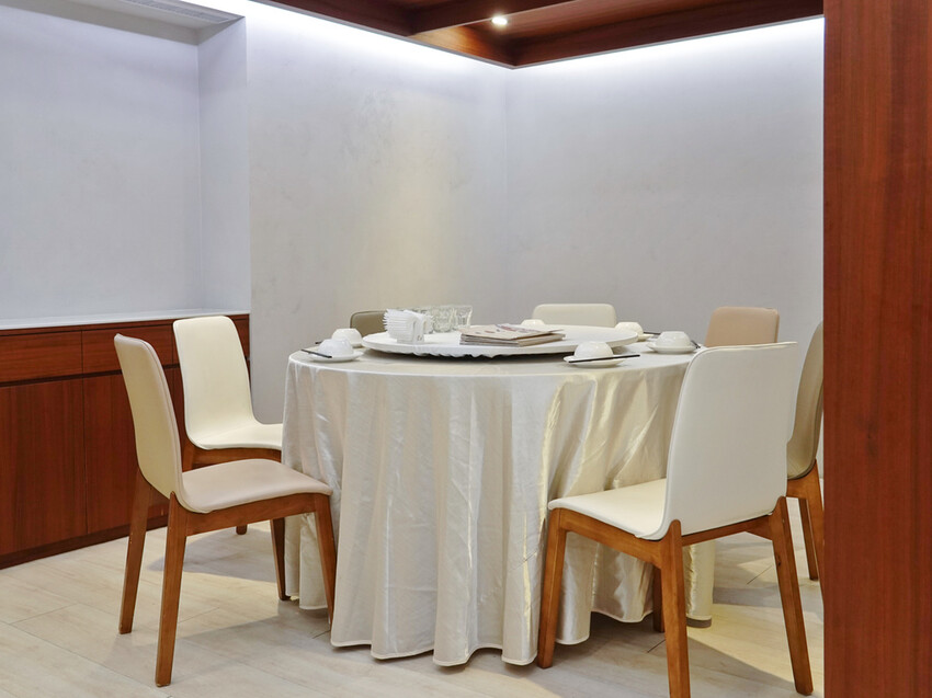 桃園市桃園區桃園市桃園區—阿本家｜以新派理念手法 調和八大菜系的川麻湘酸｜桃園藝文特區、中正路