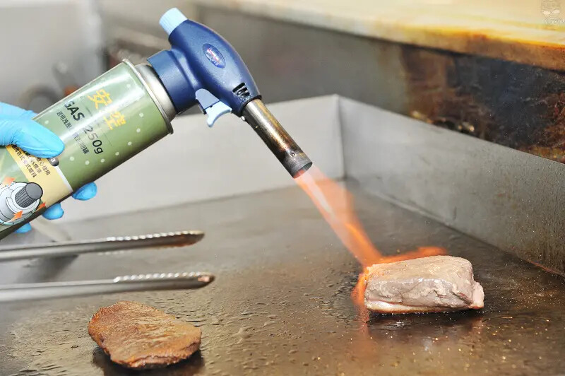 台中南屯美食推薦,【法丼】讓丼飯不僅僅只是丼飯,舒肥軟嫩的板