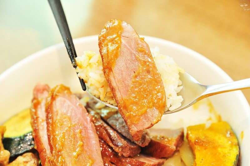 台中南屯美食推薦,【法丼】讓丼飯不僅僅只是丼飯,舒肥軟嫩的板