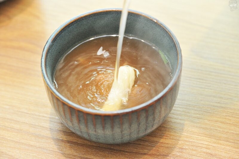 台中南屯美食推薦,【法丼】讓丼飯不僅僅只是丼飯,舒肥軟嫩的板