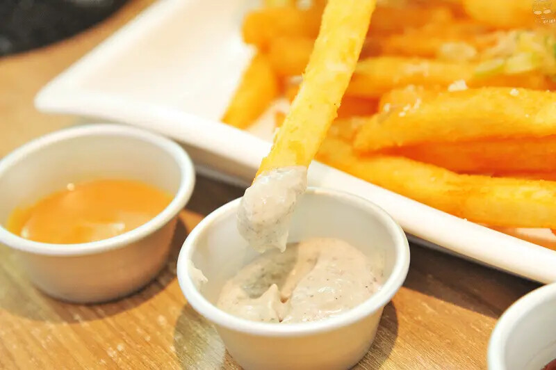 台中南屯美食推薦,【法丼】讓丼飯不僅僅只是丼飯,舒肥軟嫩的板