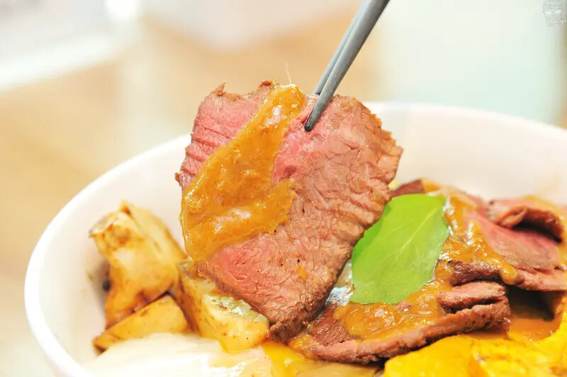 台中南屯美食推薦,【法丼】讓丼飯不僅僅只是丼飯,舒肥軟嫩的板