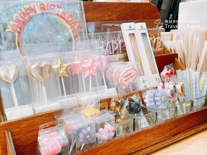 華麗蛋糕專賣店,Mum Mum 美味咀嚼聲,姐妹淘的粉紅泡泡聚會所|饅饅好食(桃園台茂旗艦店) @魚兒 x 牽手明太子的「視」界旅行