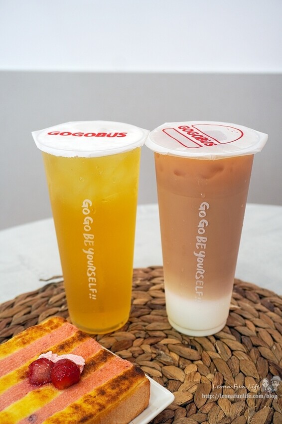 台中太平早午餐推薦 | GOGOBUS元氣巴士樹孝店-招牌氣墊漢堡、美味中西式早餐,新品草莓奶酥香濃登場