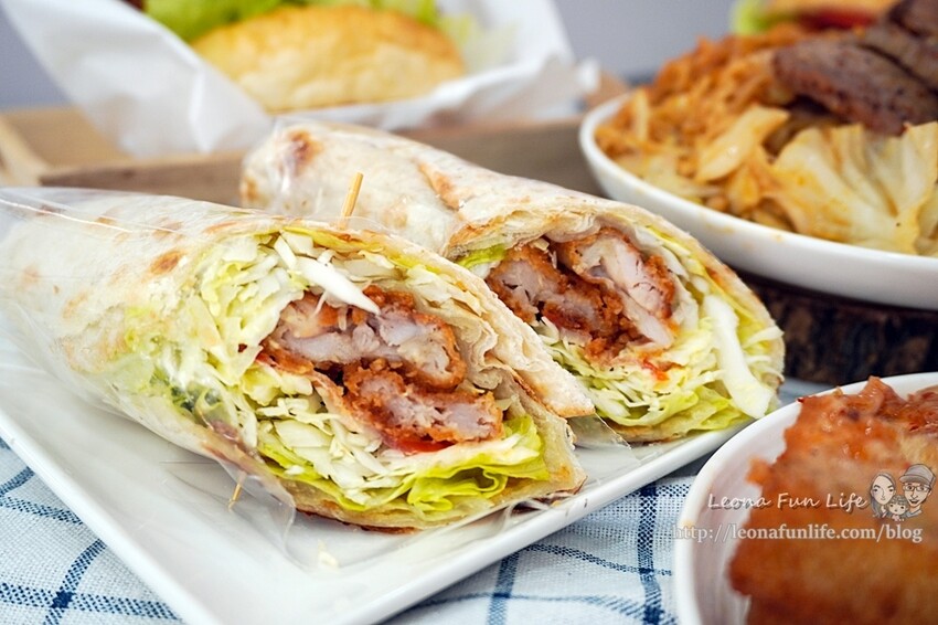 台中太平早午餐推薦 | GOGOBUS元氣巴士樹孝店-招牌氣墊漢堡、美味中西式早餐,新品草莓奶酥香濃登場