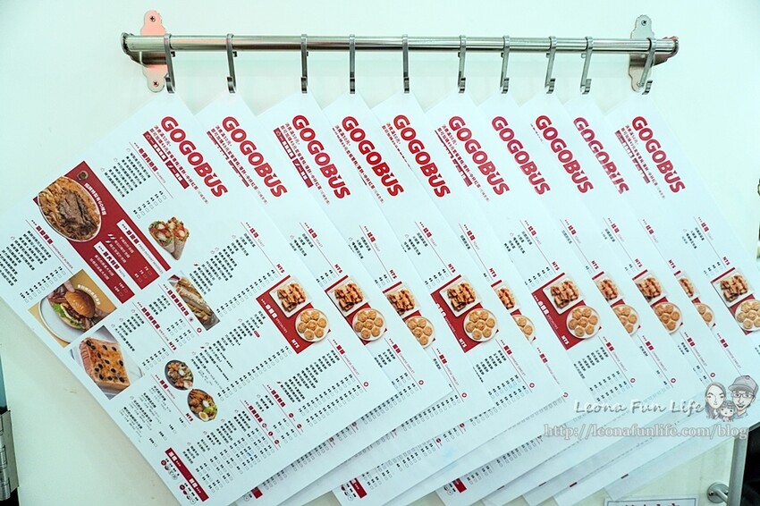 台中太平早午餐推薦 | GOGOBUS元氣巴士樹孝店-招牌氣墊漢堡、美味中西式早餐,新品草莓奶酥香濃登場