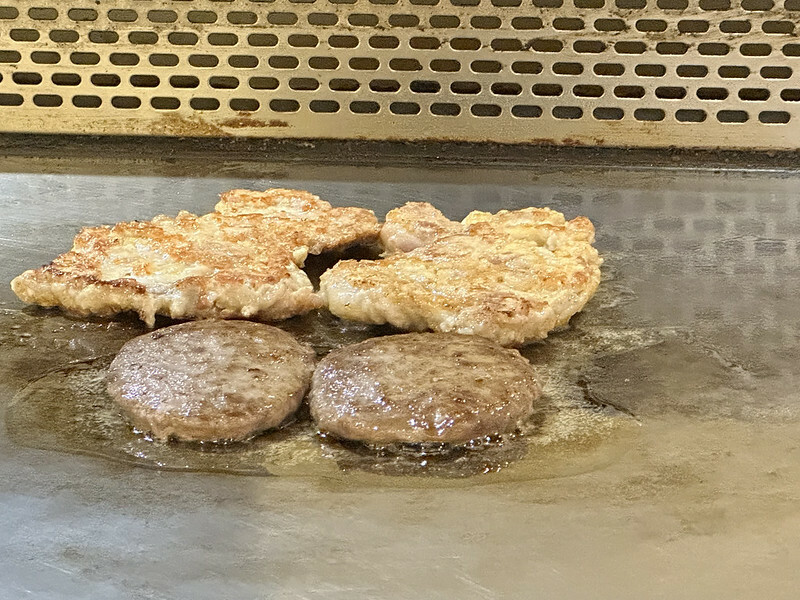 【台灣,桃園市,中壢區】本根咖哩,超低調,像私廚一樣的美味咖喱飯。(中壢美食/桃園美食)