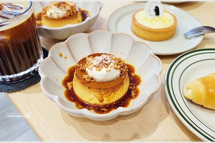 台中咖啡館｜隱藏旱溪河畔的溫馨景觀早午餐，價格平實還有季節限定草莓三明治！！