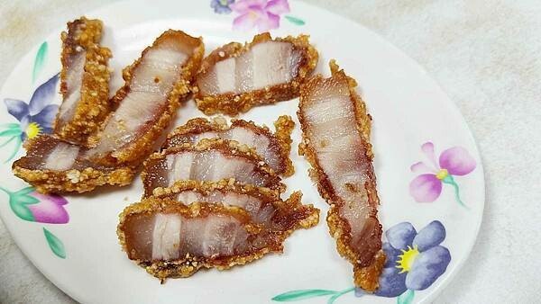 大同肉粥店｜２０元鹹粥５０元紅燒肉，超便宜絕無僅有的銅板美食