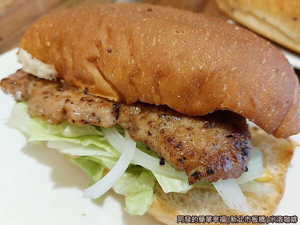 米洛咖啡11-日式燒肉堡.jpg 米洛咖啡11-日式燒肉堡.jpg