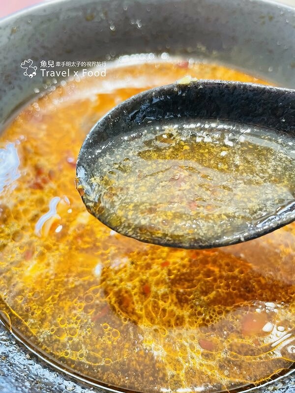 不是麻辣燙專賣店，卻有專業級的水準，隱身於巷子裡二樓，有窗景車景與低調的美味｜阿萊漫漫手料理 @魚兒 x 牽手明太子的「視」界旅行