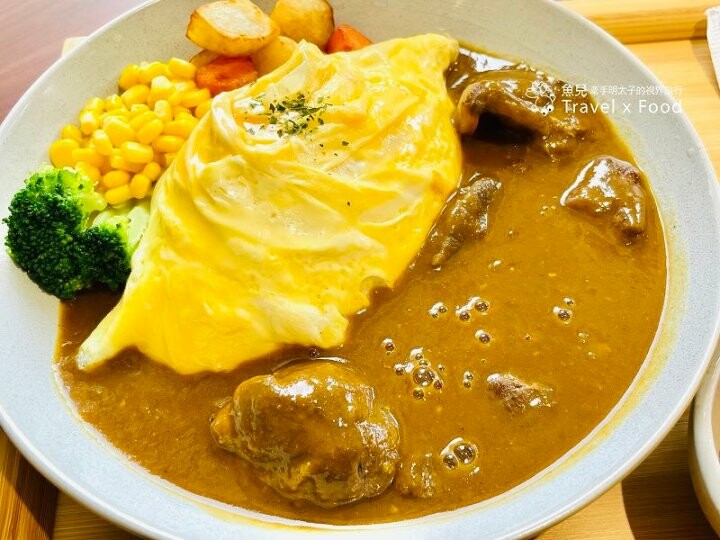 不是麻辣燙專賣店，卻有專業級的水準，隱身於巷子裡二樓，有窗景車景與低調的美味｜阿萊漫漫手料理 @魚兒 x 牽手明太子的「視」界旅行