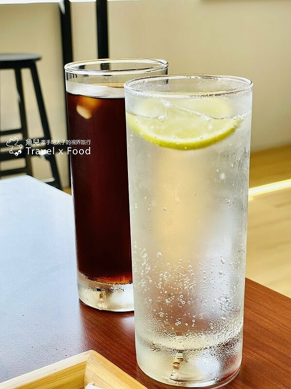 不是麻辣燙專賣店，卻有專業級的水準，隱身於巷子裡二樓，有窗景車景與低調的美味｜阿萊漫漫手料理 @魚兒 x 牽手明太子的「視」界旅行