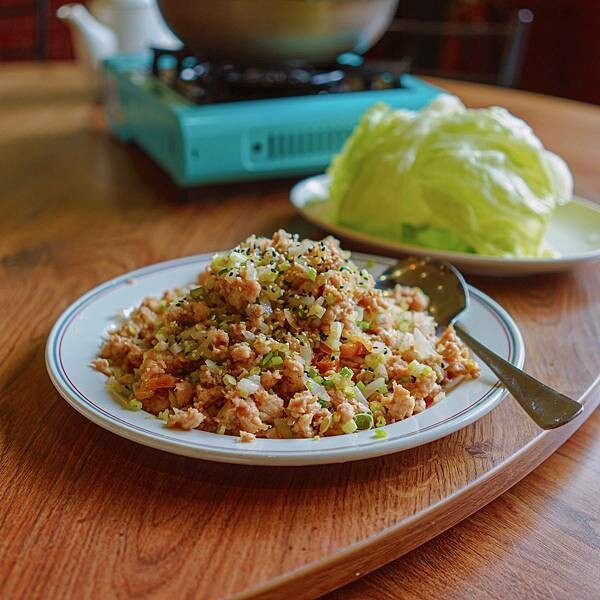 新北 新店區 尋魚居 鱘龍魚 桌菜 桶仔雞 9.jpeg