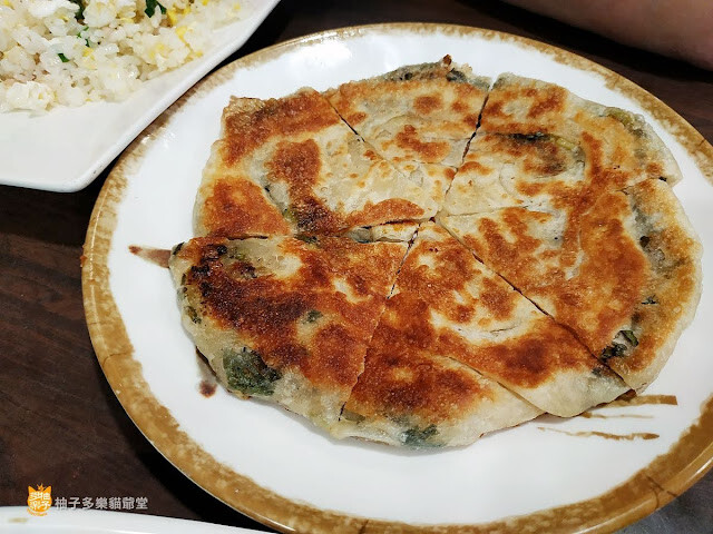 明月湯包支店(附菜單):湯包、煎餃、蔥油餅,平價小籠包|台北餐廳 通化街夜市 臨江街觀光夜市 捷運六張犁