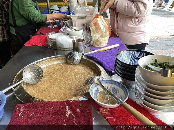 20230204_015442942_iOS