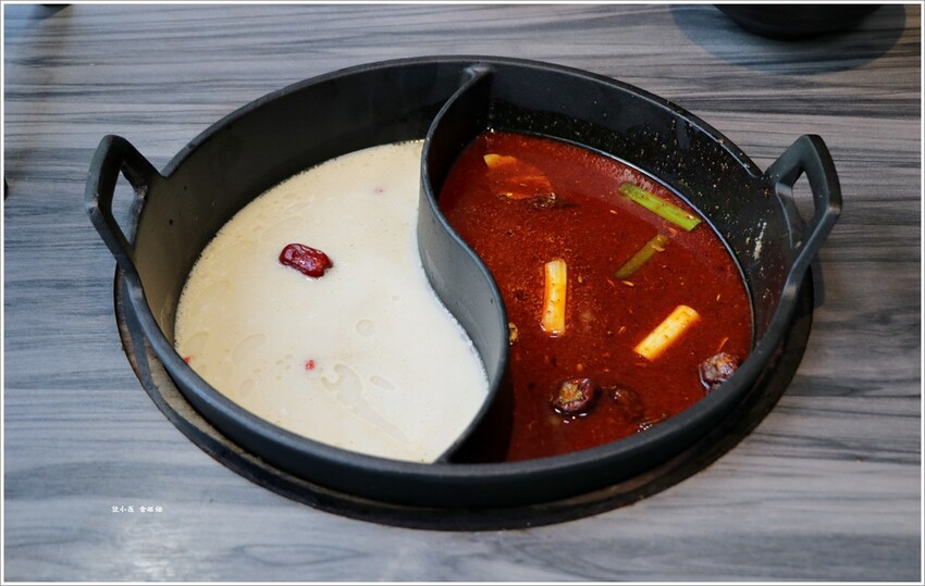 台灣火鍋第一品牌-肉多多大變身，蔬食者的天堂鍋物 70種自助吧無限吃 肉多多火鍋 - 敦 小 蓮の食旅錄