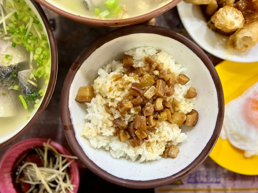 LINE_ALBUM_2022台南萬伯鹹粥_221214_11.jpg LINE_ALBUM_2022台南萬伯鹹粥_221214_11.jpg