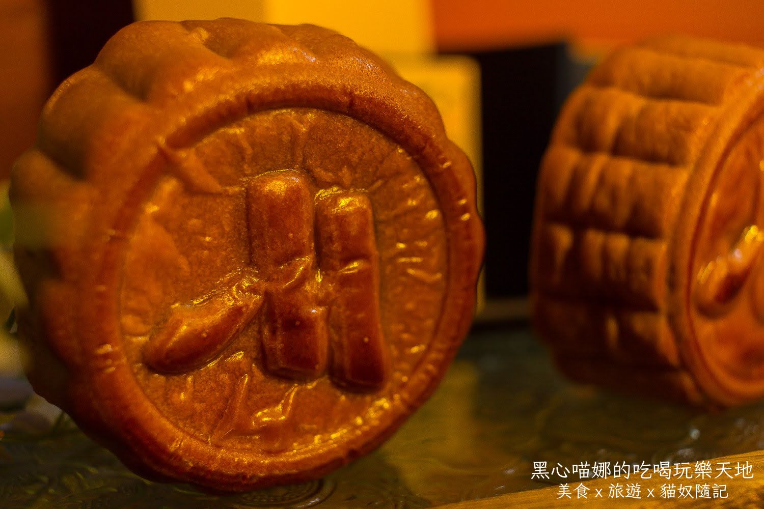 2025中秋禮盒︱萬豪酒店豪月禮盒 典藏六款獨具風味傳統月餅,雕花奢華外盒,送一抹溫柔嫻靜白月光!